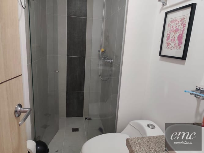Apartamento de 2 alcobas en venta en Centro, Bello, 79 m² · foto 8 de 12
