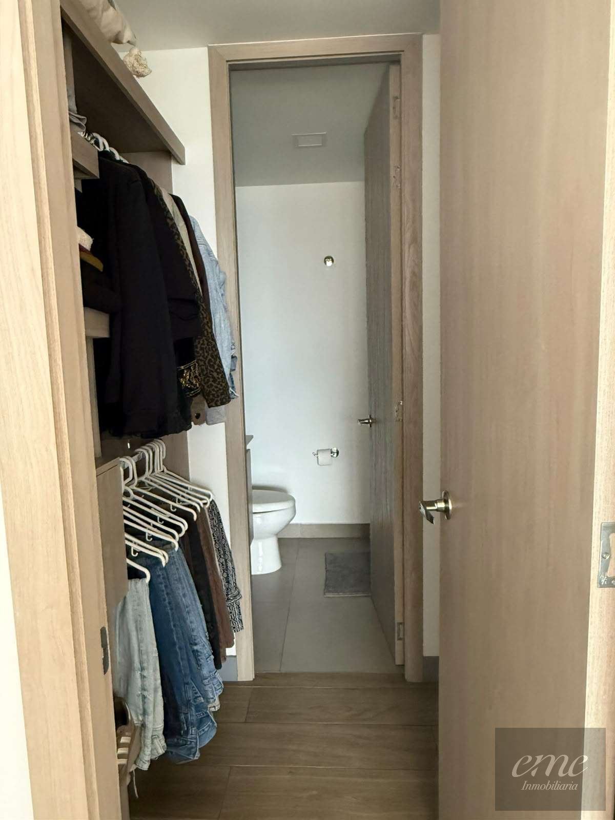 Apartamento en venta en Escobero, Envigado · foto 8 de 17