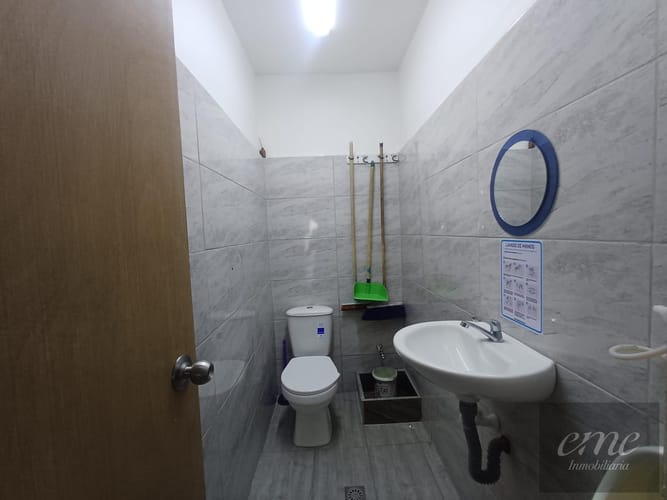 Local en arriendo en Cristo Rey, Medellín, 75 m² · foto 6 de 8