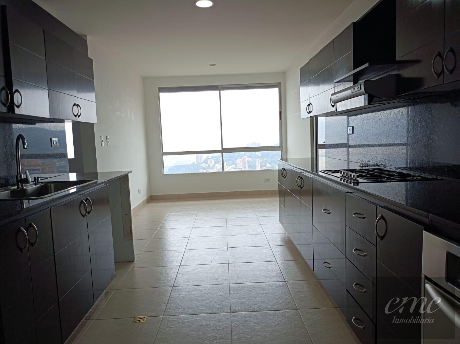 Apartamento en arriendo en El Tesoro, Medellín · foto 14 de 20