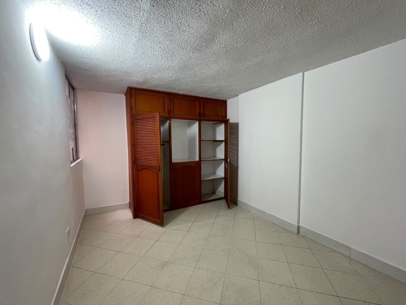 Apartamento en arriendo en Camino Verde, Envigado · foto 7 de 11