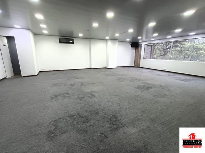 Oficina en arriendo en Guayabal, Medellín, 112 m² · foto 2 de 14