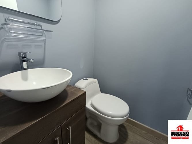 Oficina en arriendo en Guayabal, Medellín, 112 m² · foto 12 de 14