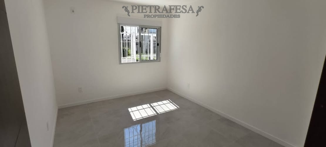 Apartamento en alquiler, 3 dormitorios, 1 baño, patio, cochera. Cerrito. · Foto 6