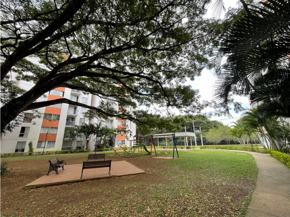 Apartamento en arriendo en Cr. Los Naranjos, Jamundí · foto 2 de 15