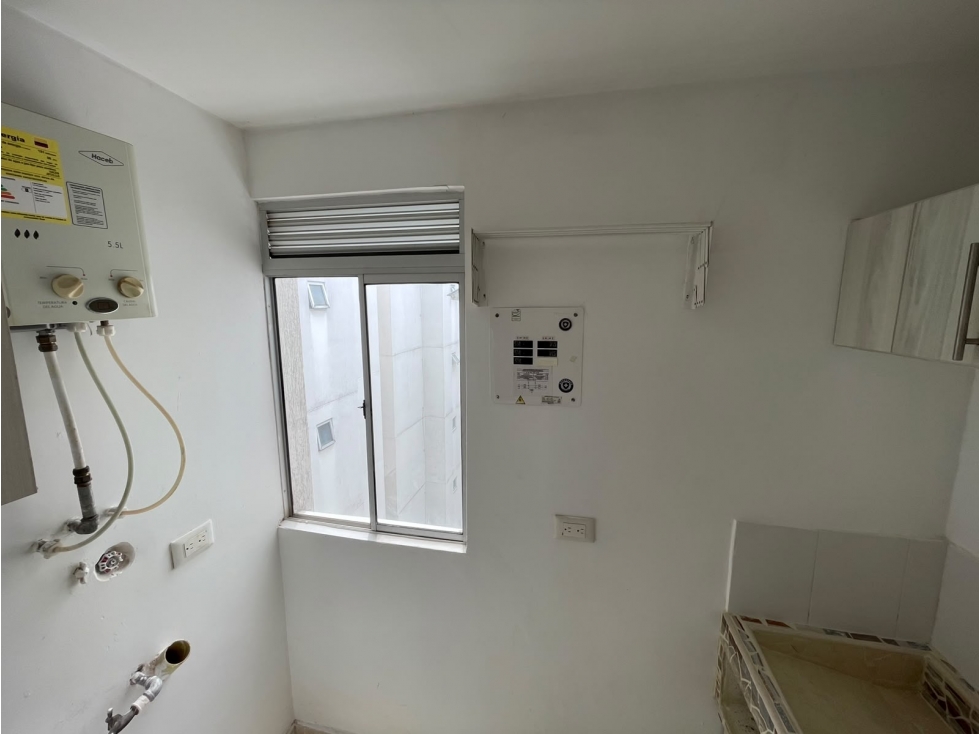 Apartamento en arriendo en Cr. Los Naranjos, Jamundí · foto 5 de 15