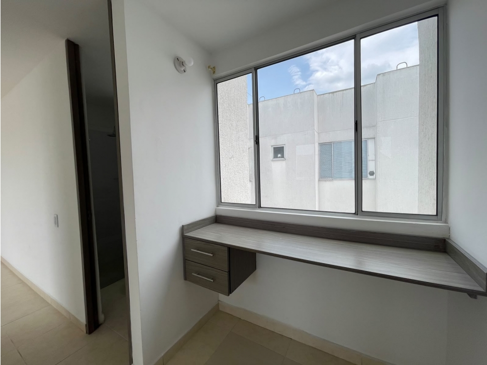 Apartamento en arriendo en Cr. Los Naranjos, Jamundí · foto 9 de 15