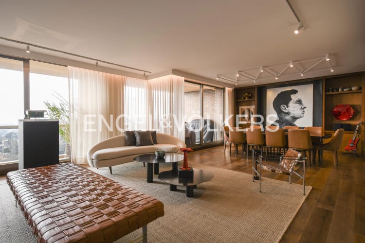 Apartamento de 3 alcobas en venta en Chicó Alto, Bogotá, 384 m² · foto 4 de 18