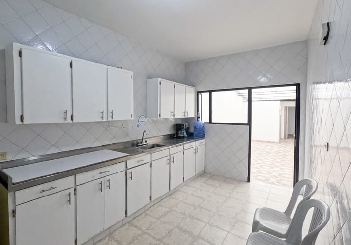 Casa de 8 alcobas en venta en Pontevedra, Bogotá, 297 m² · foto 5 de 24