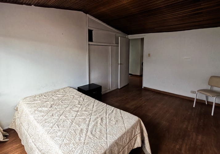 Casa de 8 alcobas en venta en Pontevedra, Bogotá, 297 m² · foto 14 de 24