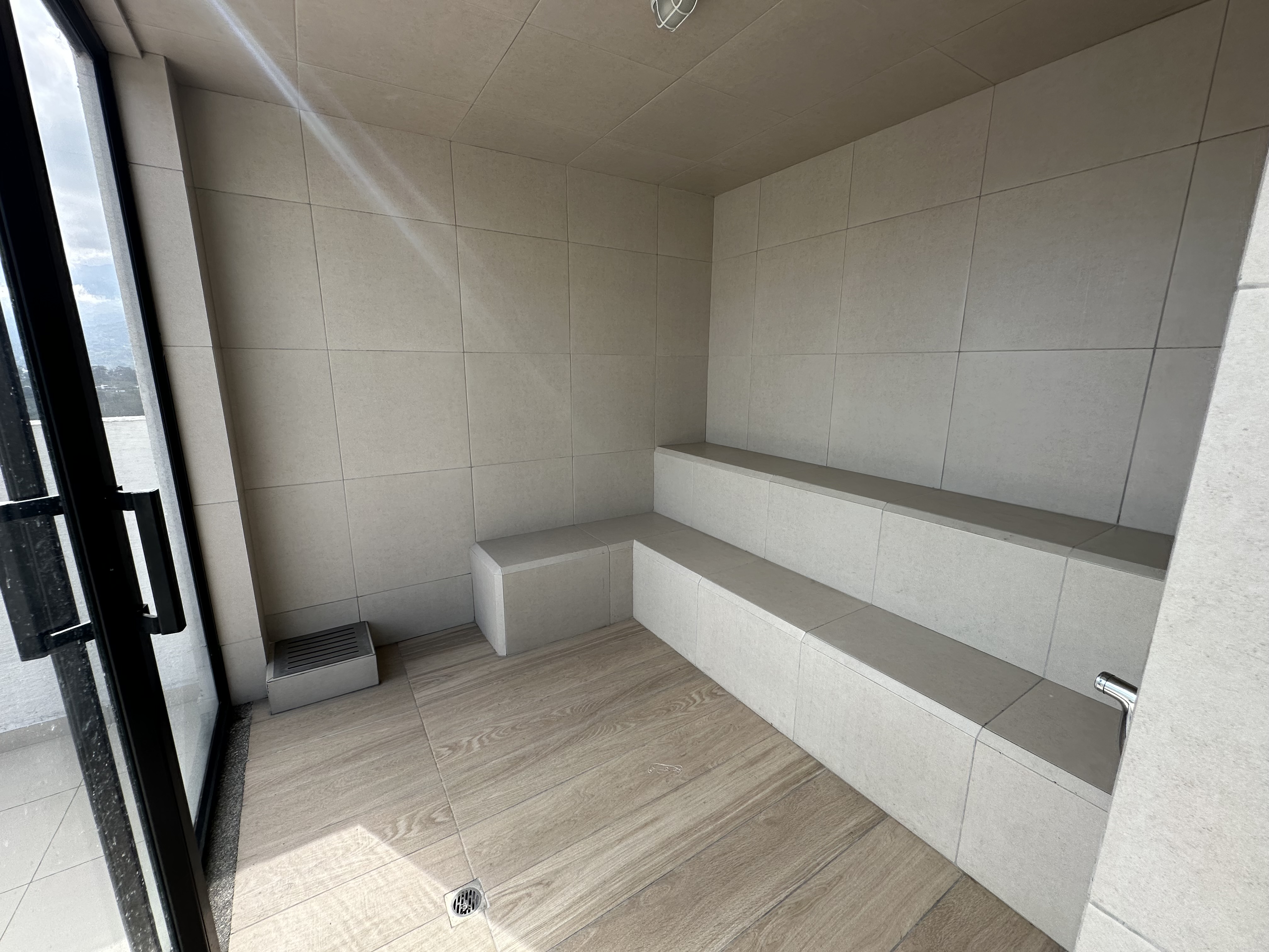 Apartamento en arriendo en Sector Bavaria, Armenia · foto 3 de 24