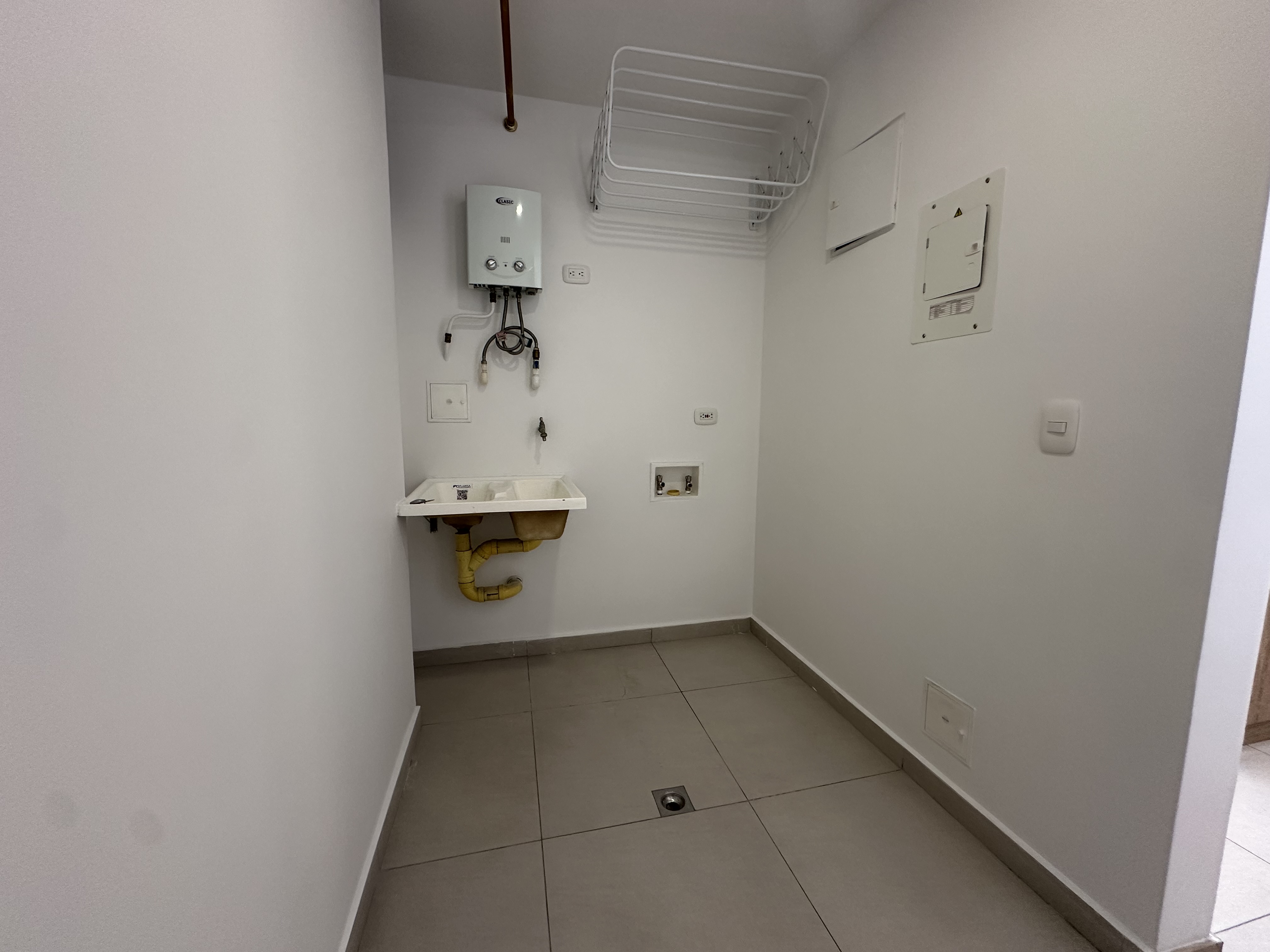 Apartamento en arriendo en Sector Bavaria, Armenia · foto 12 de 24