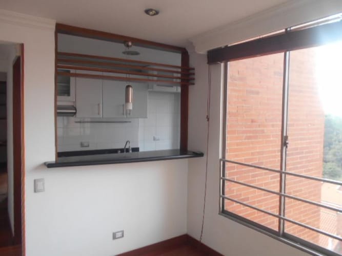 Apartamento de 2 alcobas en venta en Jose Joaquin Vargas, Bogotá, 71 m² · foto 3 de 21