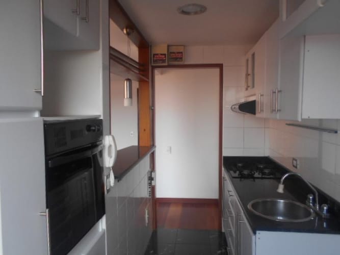 Apartamento de 2 alcobas en venta en Jose Joaquin Vargas, Bogotá, 71 m² · foto 4 de 21
