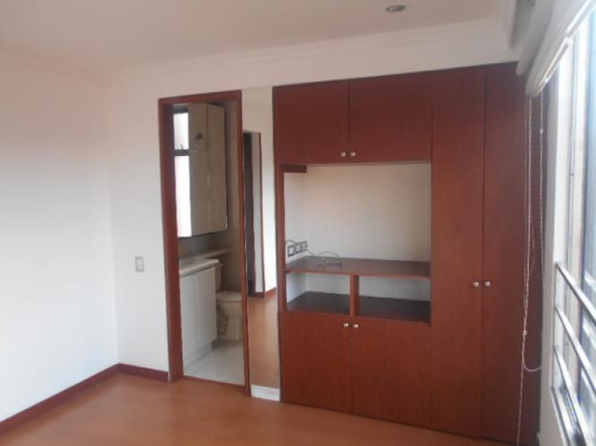 Apartamento de 2 alcobas en venta en Jose Joaquin Vargas, Bogotá, 71 m² · foto 11 de 21