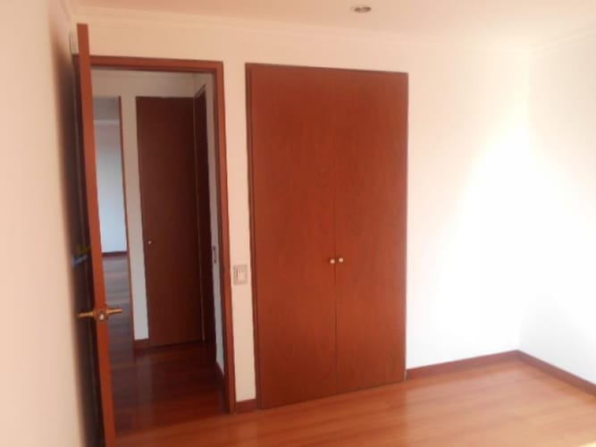Apartamento de 2 alcobas en venta en Jose Joaquin Vargas, Bogotá, 71 m² · foto 16 de 21