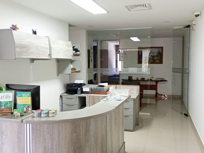 Oficina en arriendo en Alejandría, Medellín, 255 m² · foto 5 de 15