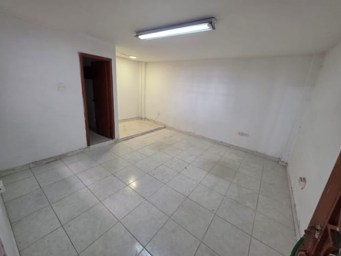Bodega en arriendo en Obrero, Cali, 104 m² · foto 8 de 16