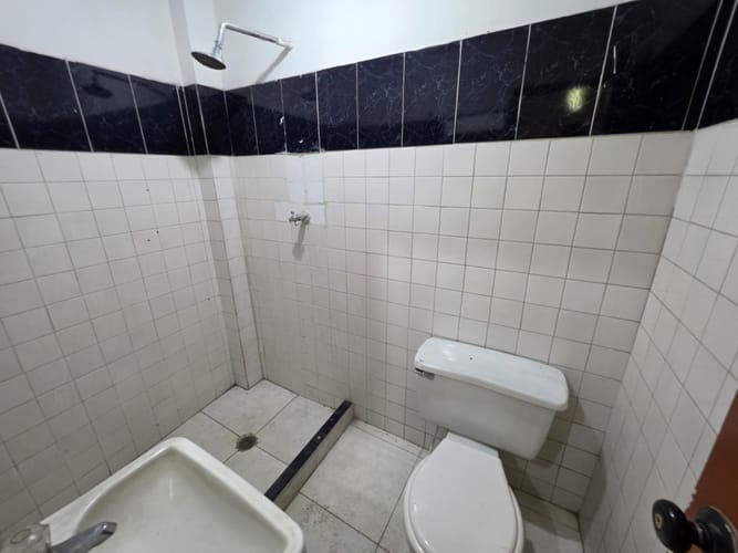 Bodega en arriendo en Obrero, Cali, 104 m² · foto 12 de 16