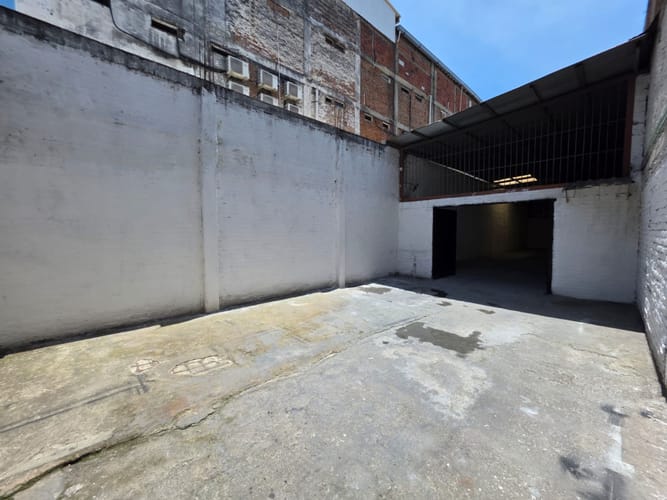 Bodega en arriendo en Obrero, Cali, 104 m² · foto 15 de 16