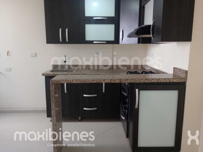 Apartamento de 2 alcobas en arriendo en Cabecera San Antonio De Prado, Medellín, 55 m² · foto 4 de 10