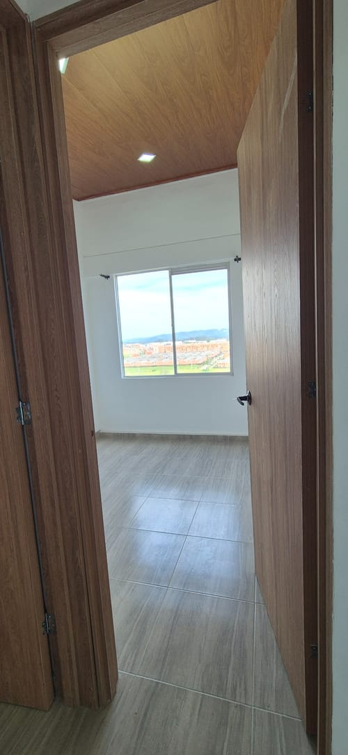 Apartamento de 2 alcobas en arriendo en Boyero, Madrid, 60 m² · foto 18 de 24