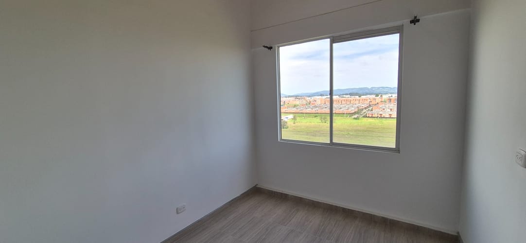 Apartamento de 2 alcobas en arriendo en Boyero, Madrid, 60 m² · foto 19 de 24