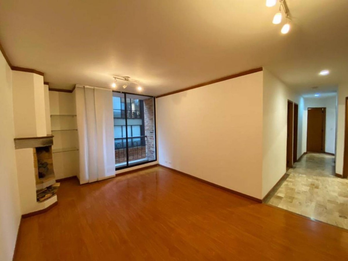Apartamento en venta en Chapinero Alto, Bogotá · foto 2 de 23