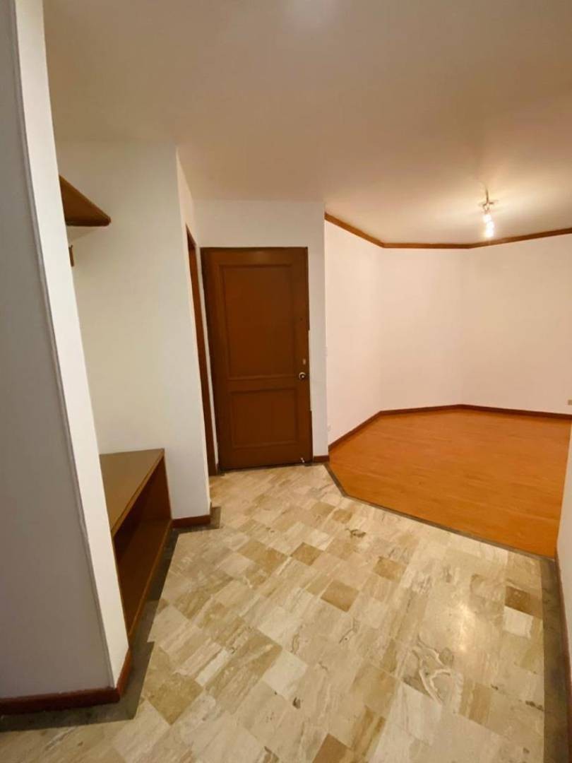 Apartamento en venta en Chapinero Alto, Bogotá · foto 20 de 23