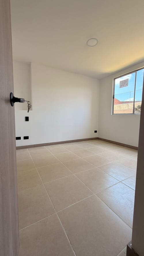 Apartamento de 3 alcobas en venta en Facultad De Minas U. Nacional, Medellín, 69 m² · foto 6 de 19