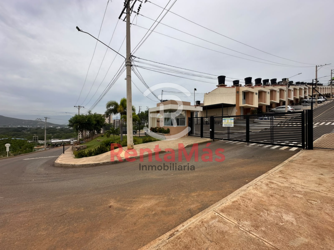 Casa de 3 alcobas en arriendo en Bellavista, Los Patios, 70 m² · foto 2 de 21