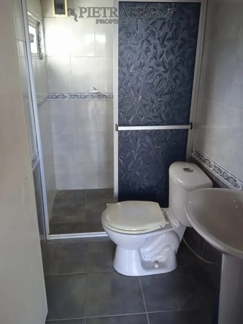 Apartamento en alquiler, 1 dormitorio, 1 baño, patio. Colon. · Foto 5