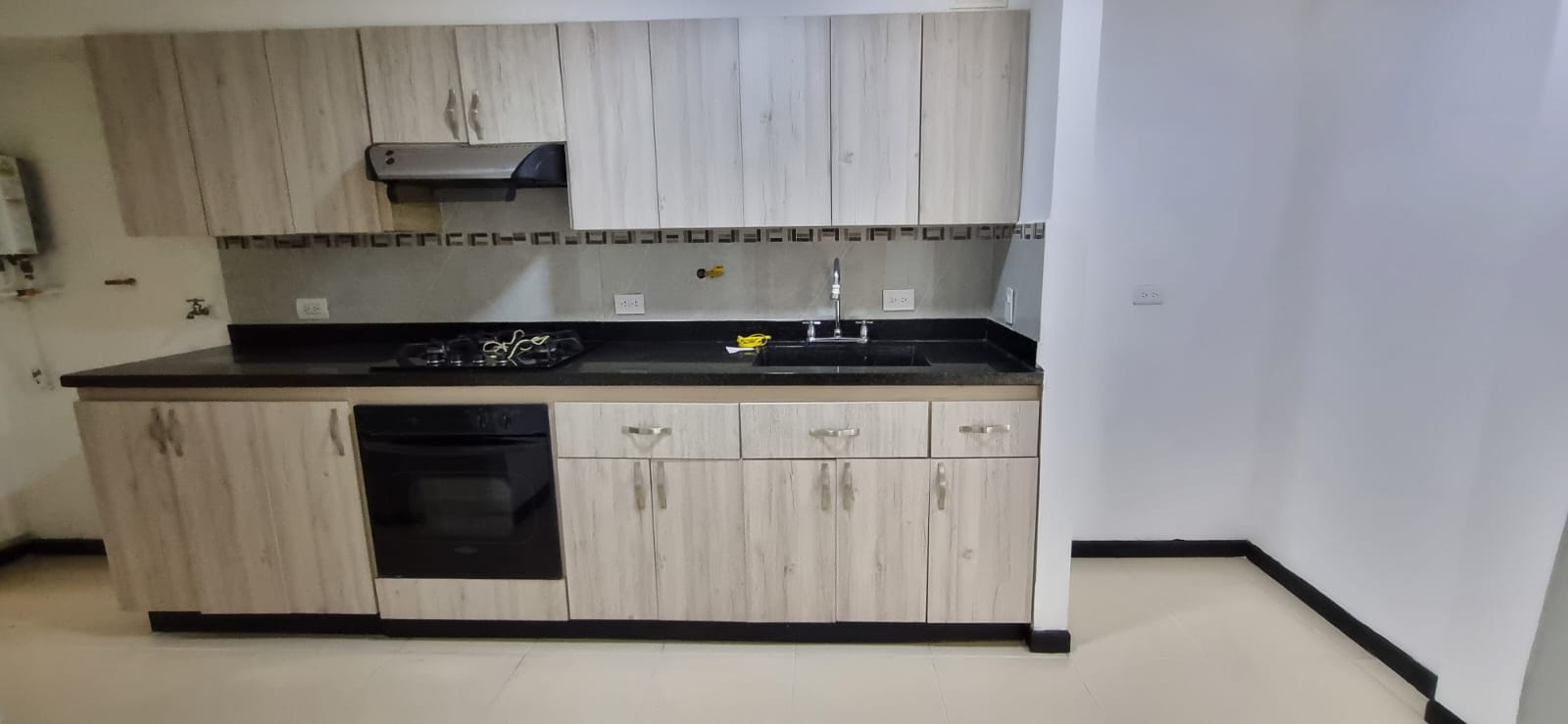 Apartamento en venta en La Tablaza, La Estrella · foto 8 de 18