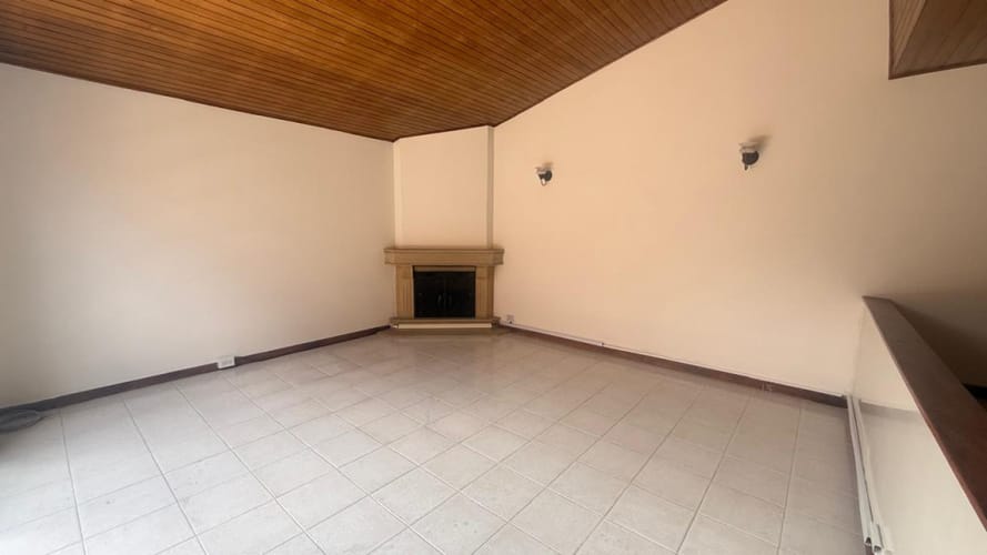 Casa de 3 alcobas en venta en Niza Suba, Bogotá, 228 m² · foto 4 de 23