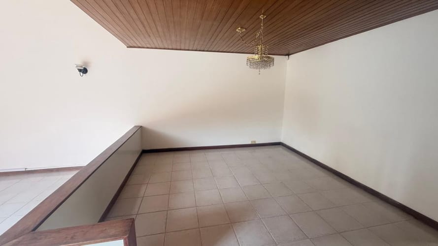 Casa de 3 alcobas en venta en Niza Suba, Bogotá, 228 m² · foto 5 de 23