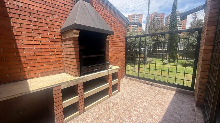 Casa de 3 alcobas en venta en Niza Suba, Bogotá, 228 m² · foto 6 de 23