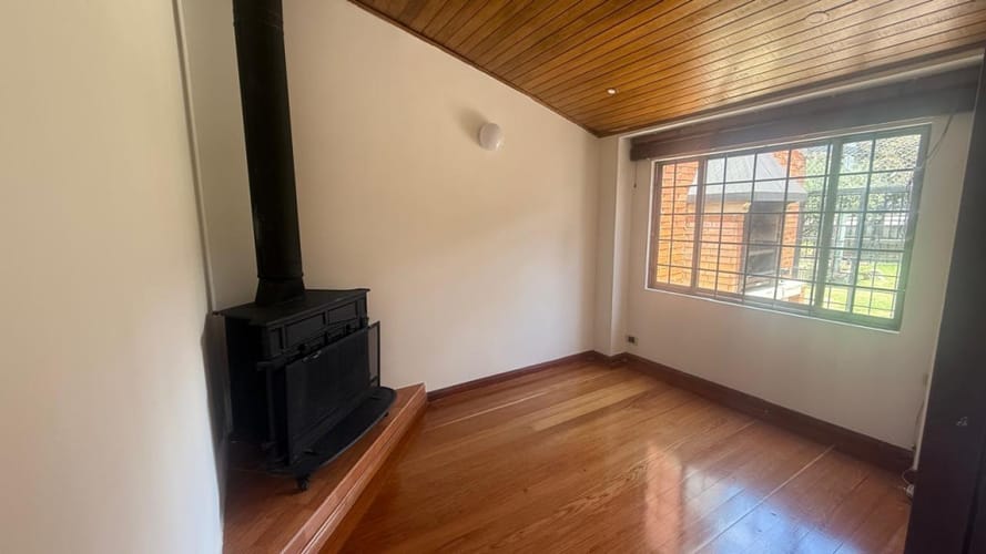 Casa de 3 alcobas en venta en Niza Suba, Bogotá, 228 m² · foto 8 de 23