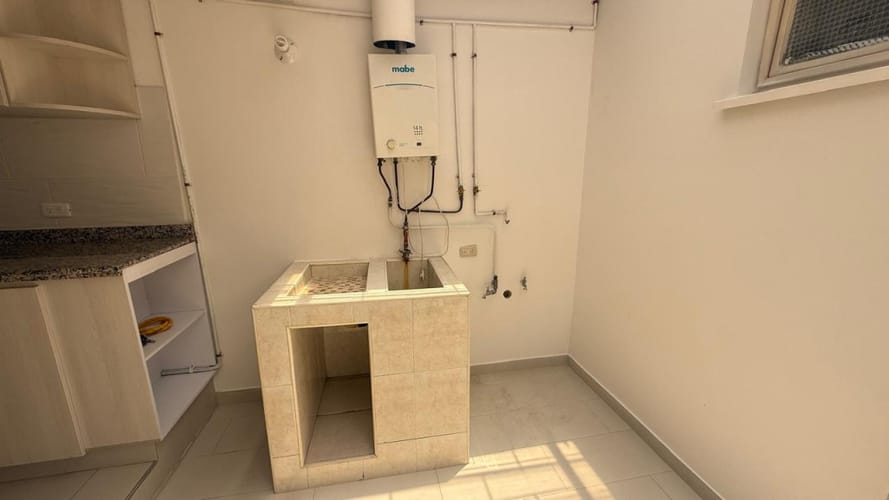 Casa de 3 alcobas en venta en Niza Suba, Bogotá, 228 m² · foto 12 de 23