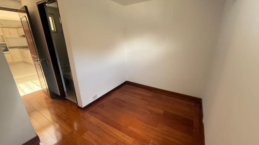 Casa de 3 alcobas en venta en Niza Suba, Bogotá, 228 m² · foto 14 de 23