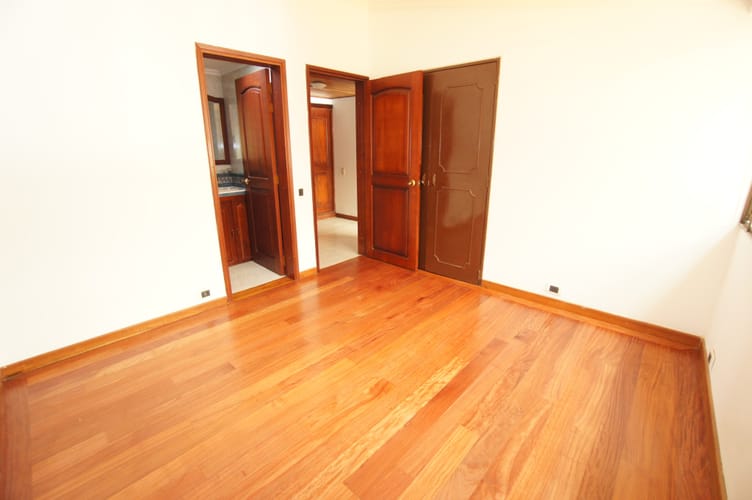Casa de 3 alcobas en venta en Niza Suba, Bogotá, 228 m² · foto 17 de 23