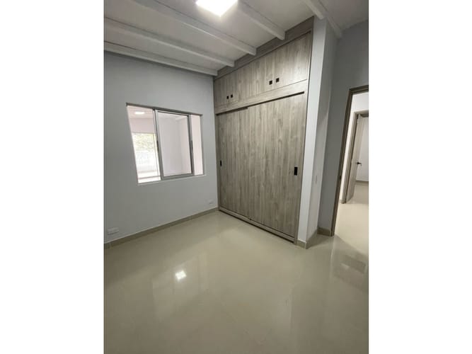 Casa de 4 alcobas en arriendo en Loma De Los Bernal, Medellín, 100 m² · foto 12 de 21