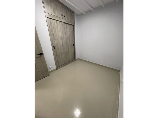 Casa de 4 alcobas en arriendo en Loma De Los Bernal, Medellín, 100 m² · foto 14 de 21