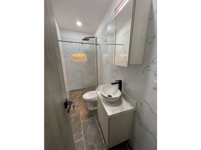 Casa de 4 alcobas en arriendo en Loma De Los Bernal, Medellín, 100 m² · foto 17 de 21