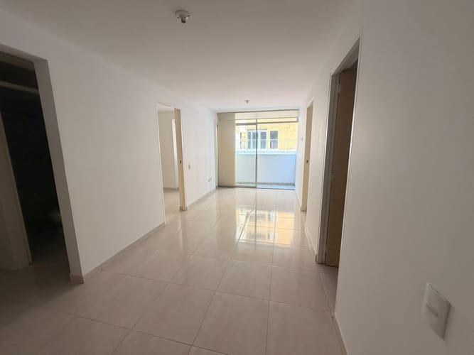 Apartamento de 3 alcobas en arriendo en Villas Del Rosario, Piedecuesta, 54 m² · foto 2 de 12