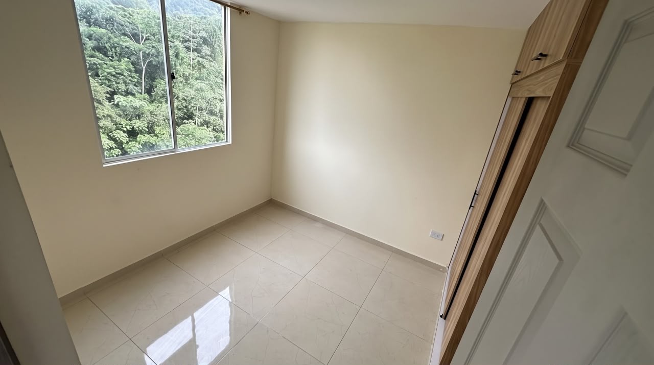 Apartamento en arriendo en Casiano, Floridablanca · foto 15 de 18