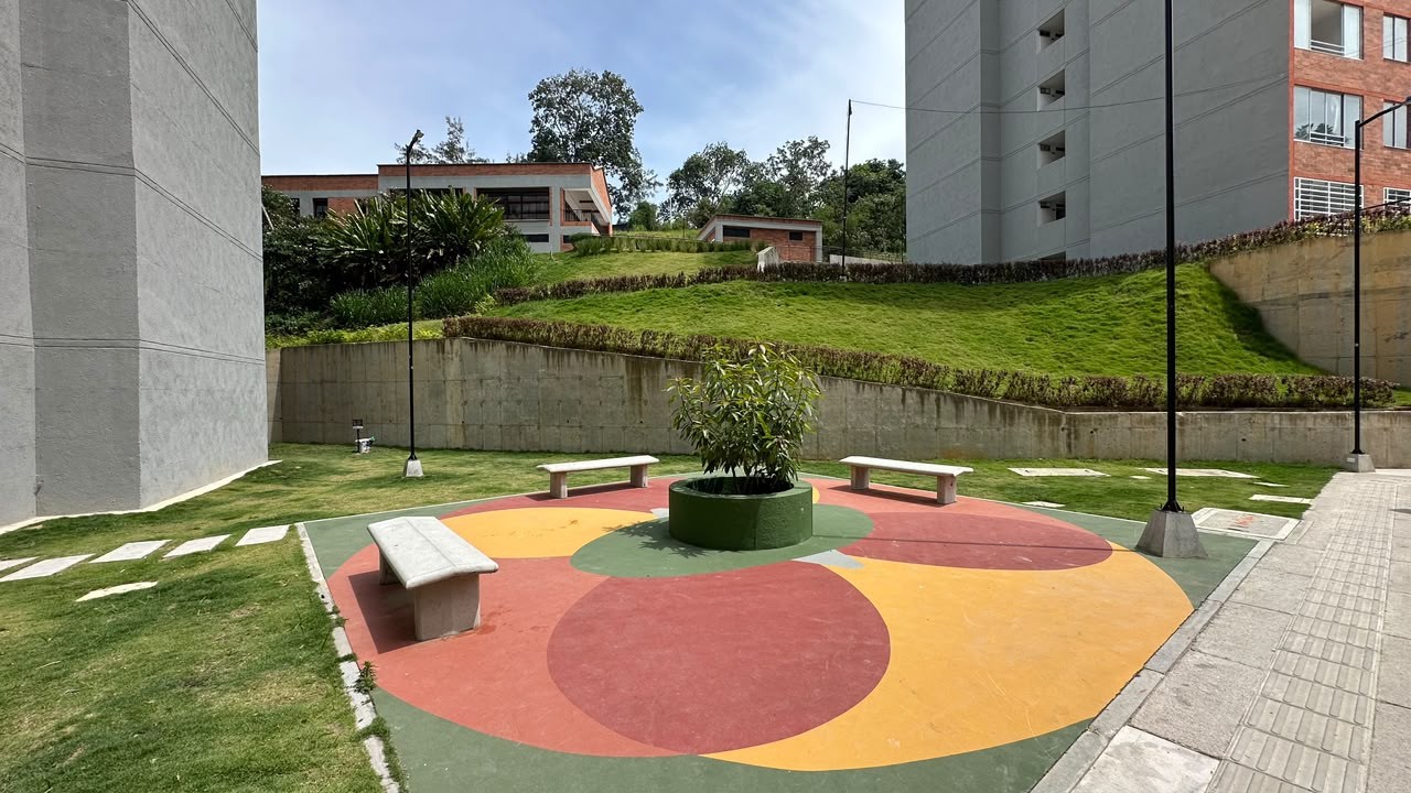 Apartamento en arriendo en Casiano, Floridablanca · foto 5 de 18