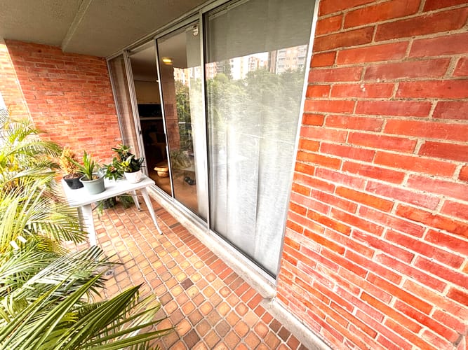 Apartaestudio en venta en El Poblado, Medellín, 76 m² · foto 21 de 24