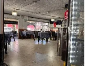 Local en venta en Los Colores, Medellín, 145 m² · foto 3 de 4