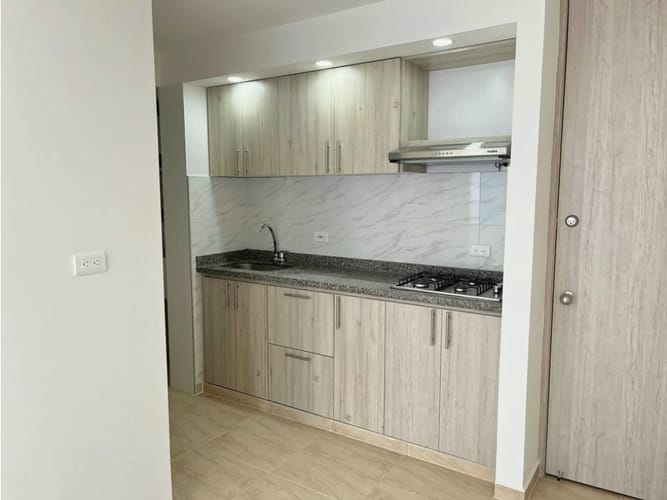 Apartamento en venta en Brisas De Los Alamos, Cali · foto 2 de 10