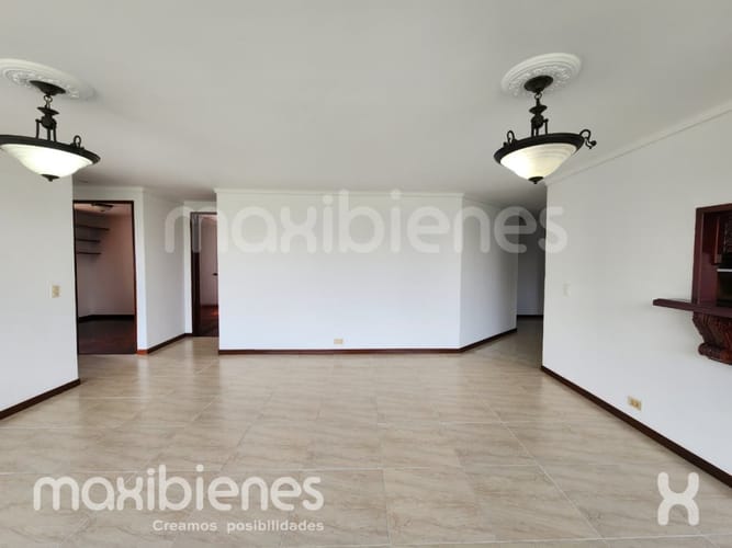 Apartamento de 3 alcobas en arriendo en La Florida, Medellín, 95 m² · foto 4 de 19